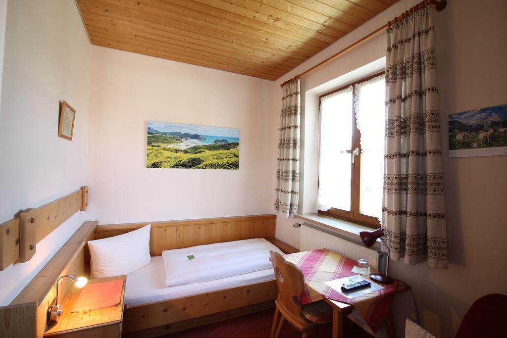 Landgasthof Pilsenhof Entenbraterei Hechendorf am Pilsensee Bagian luar foto