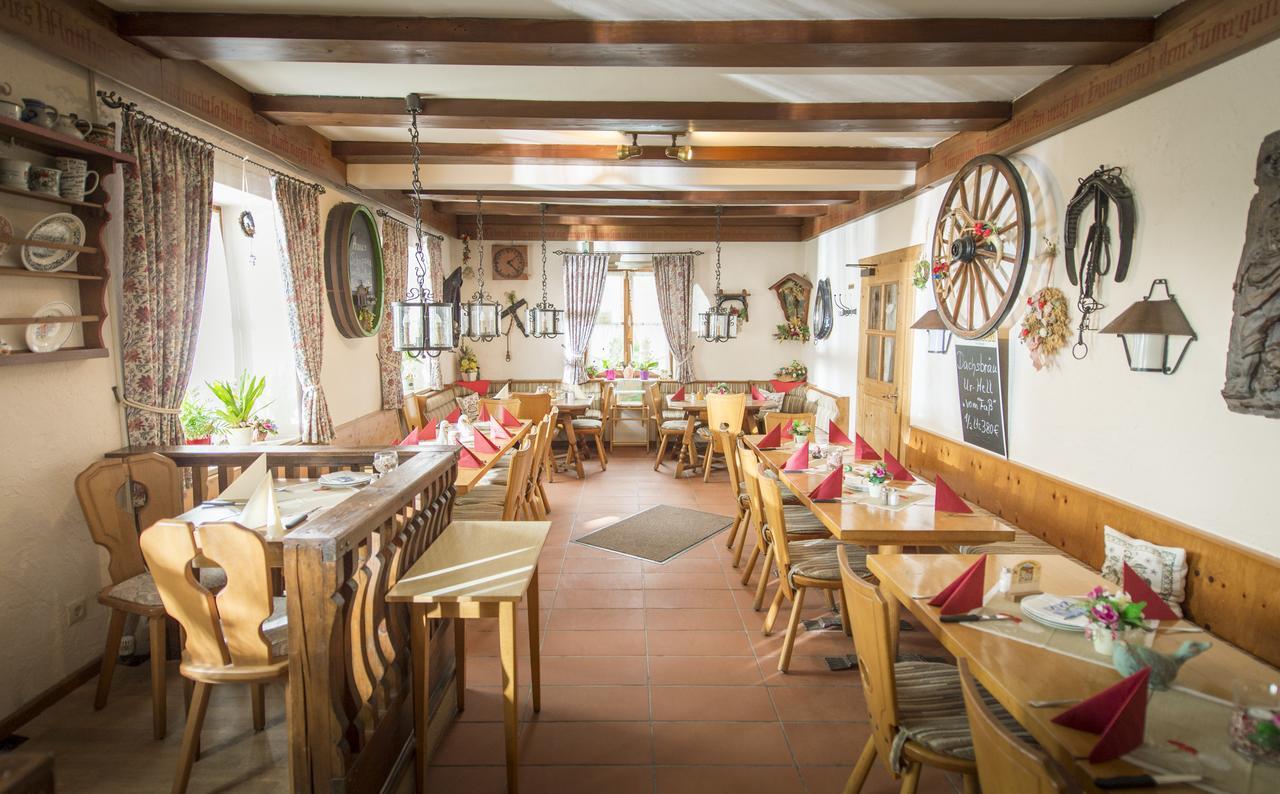 Landgasthof Pilsenhof Entenbraterei Hechendorf am Pilsensee Bagian luar foto