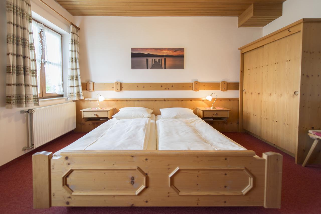 Landgasthof Pilsenhof Entenbraterei Hechendorf am Pilsensee Bagian luar foto